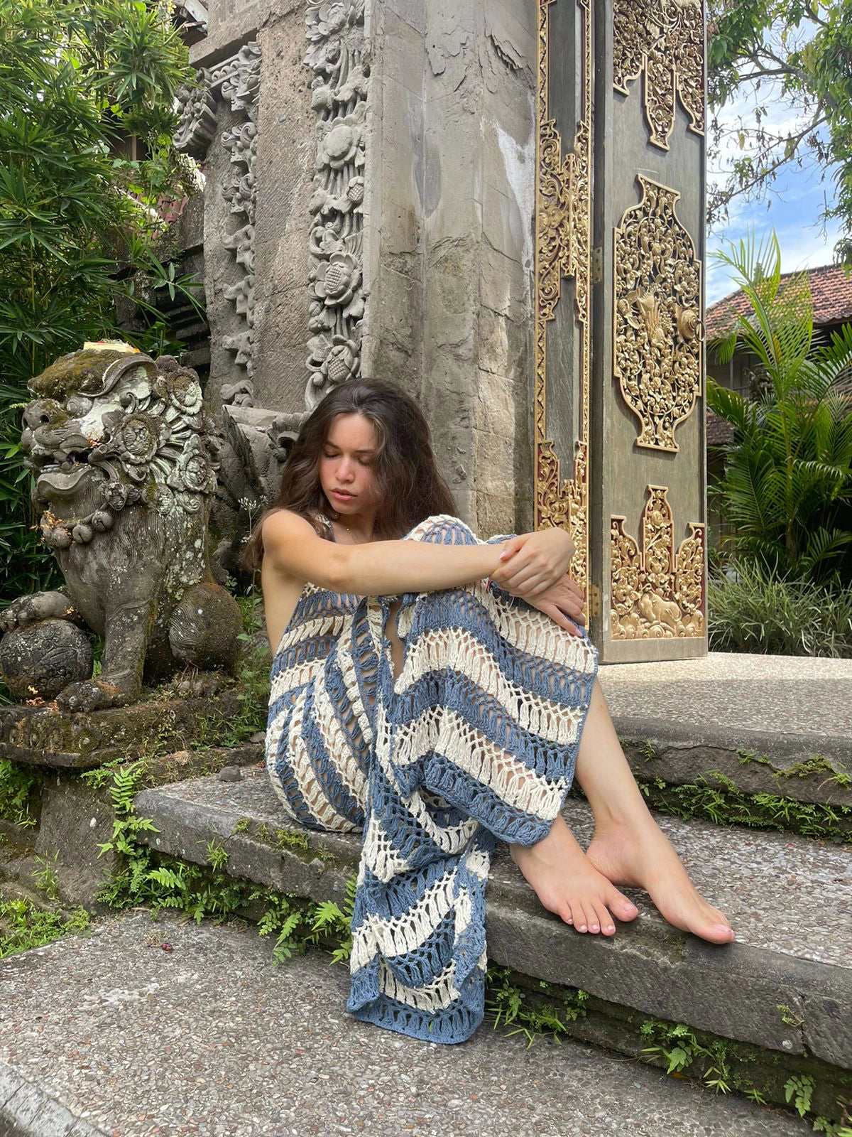 RENATA CROCHET MAXI DRESS (SKY)