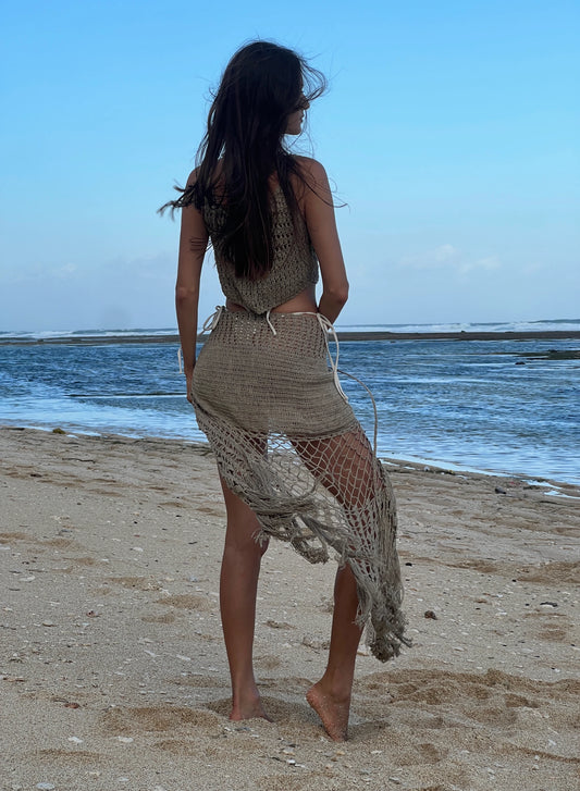 Aria Skirt in Mauve – crochet wrap maxi with diamond net & slit, back view | NYALA